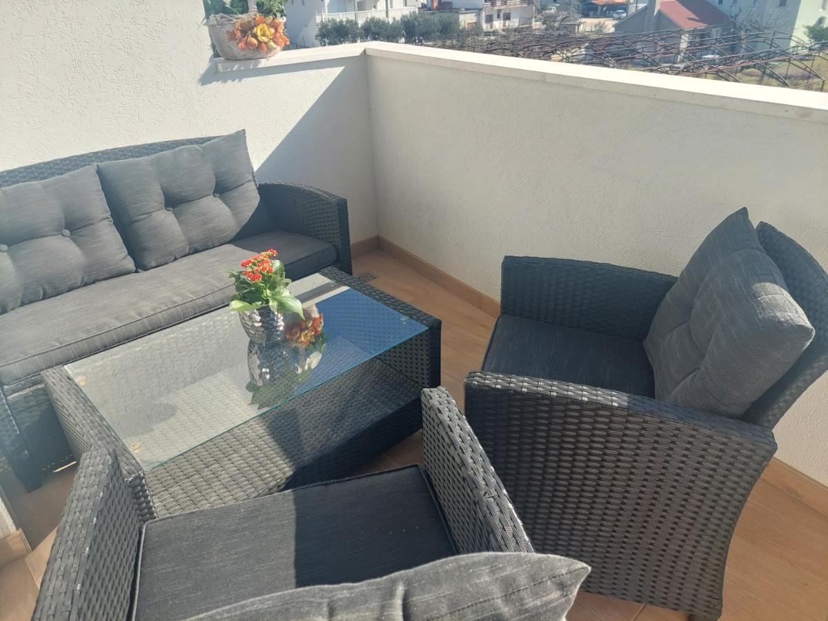 Apartment Ma Mi Trogir Bagian luar foto