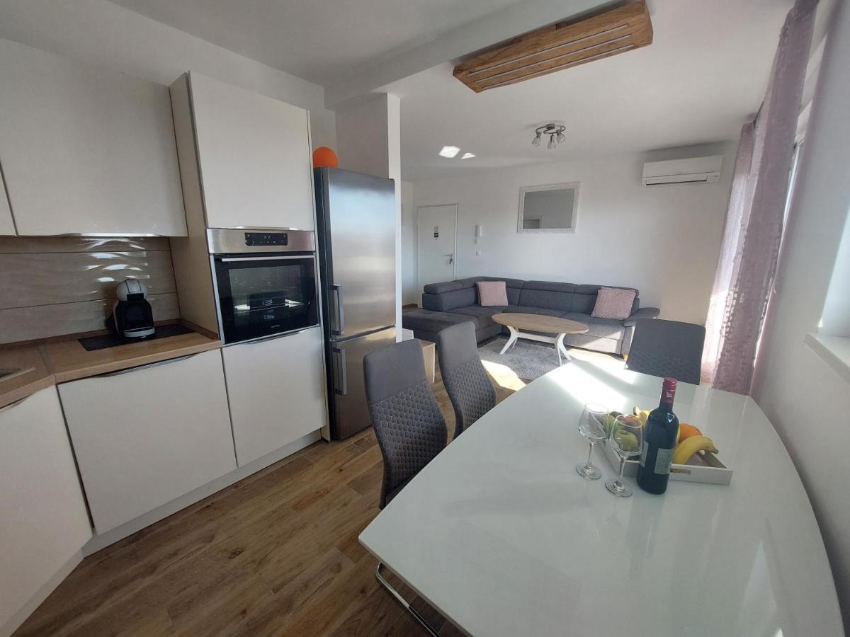 Apartment Ma Mi Trogir Bagian luar foto